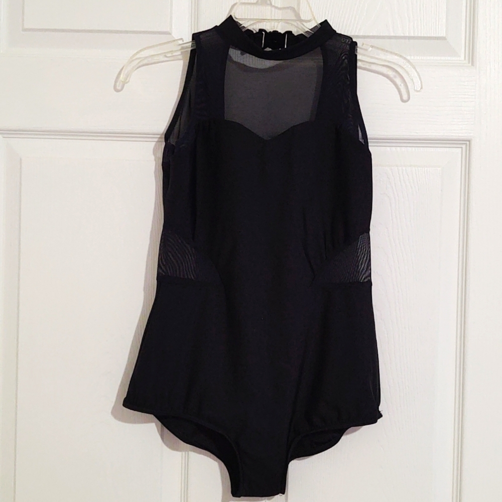 Costume Gallery Women Sleeveless Dance Leotard
